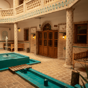 هاستل شماره یک هرمزگان